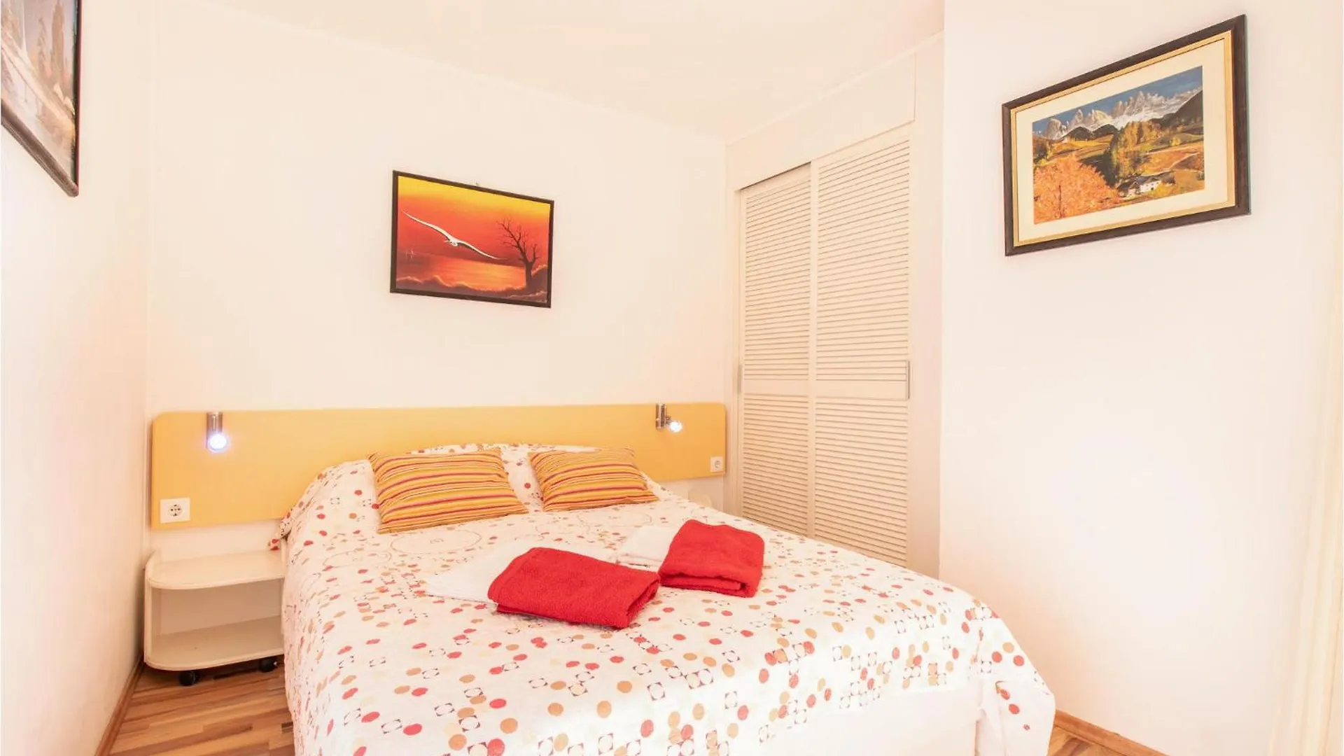 1 Bedroom Beautiful Apartment In Seline